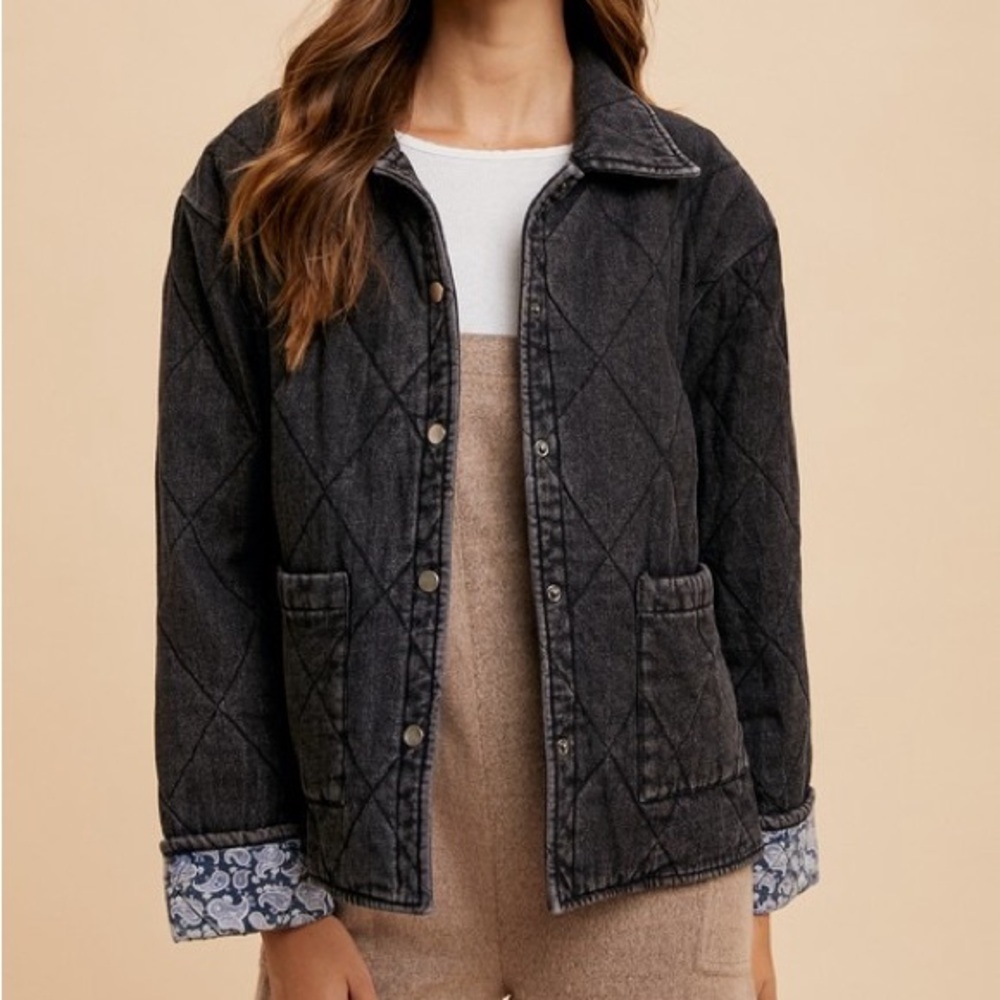 Annie Wear Quilted Printed Lining Snap Down Denim Jacket Black - Picture 4 of 5